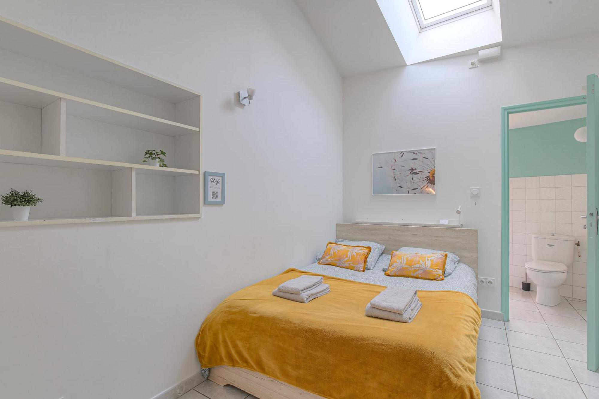 Le Triplex, 2 Chambres, 2 Salles De Bain Lagnieu Exteriör bild